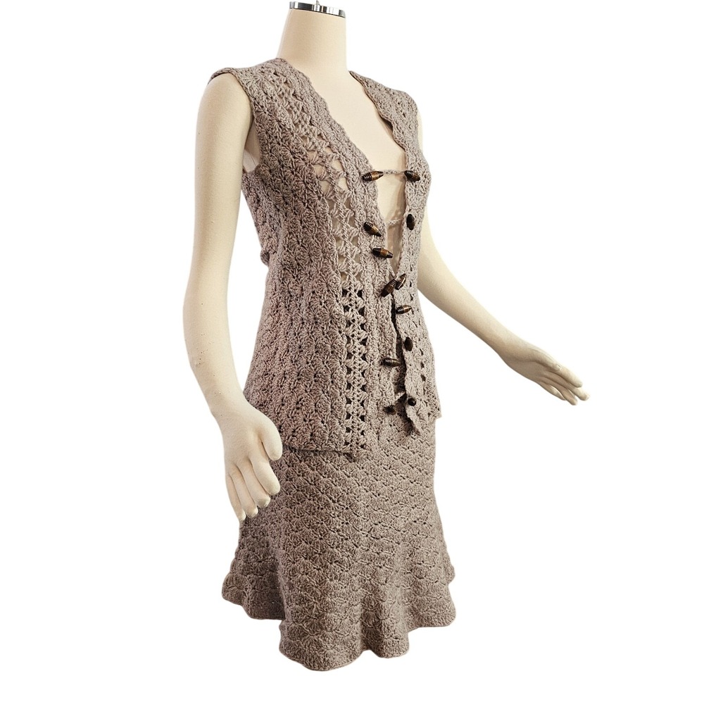 Vintage 1960's Sweater Vest Skirt Set Crochet Handmade‎ Wooden Toggle Tan Brown